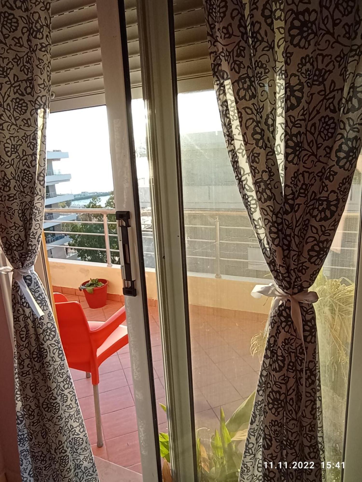 Sarah Appartamento Vlore Luaran gambar