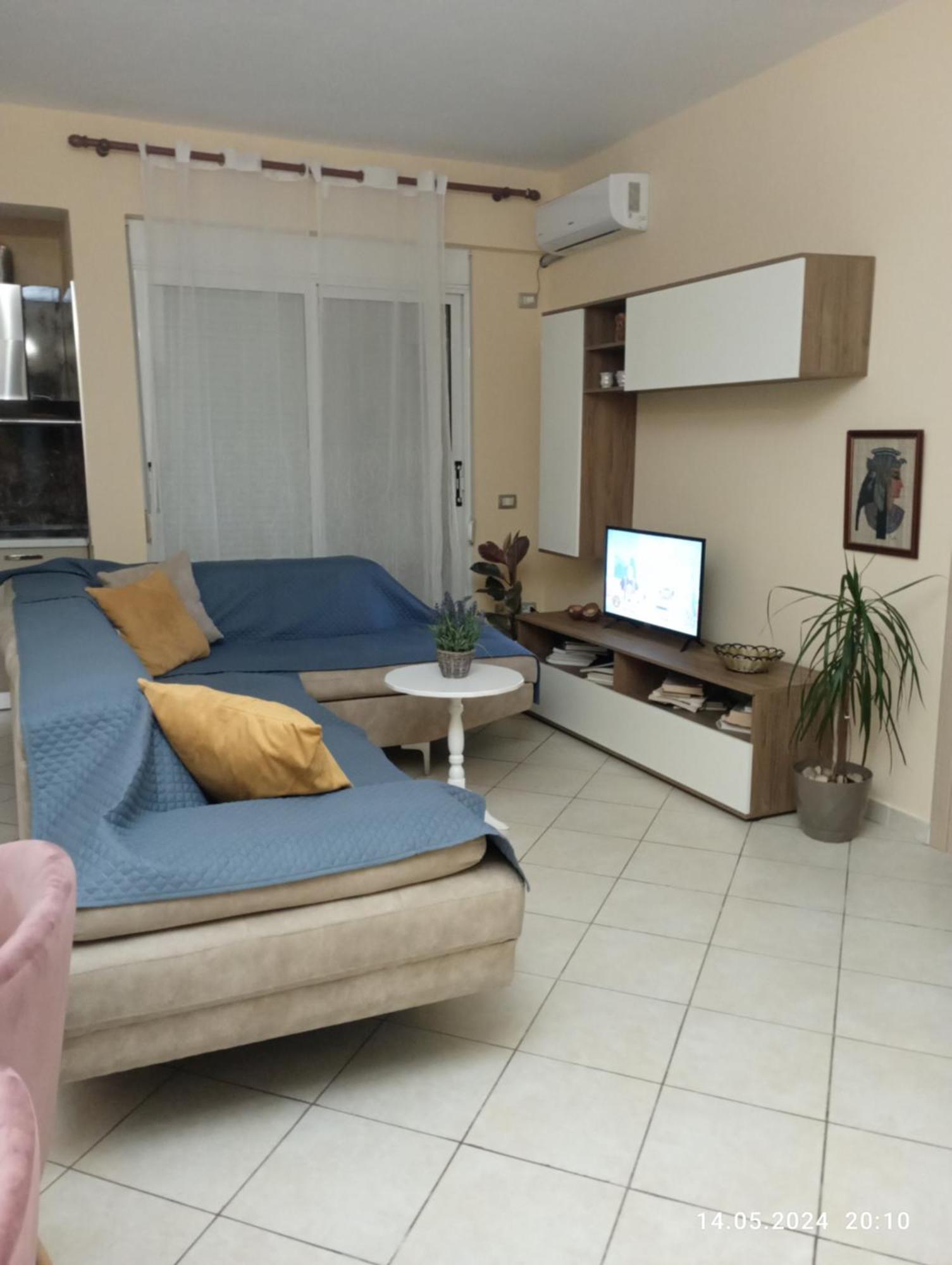 Sarah Appartamento Vlore Luaran gambar
